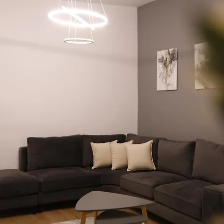 Apartment Albi *