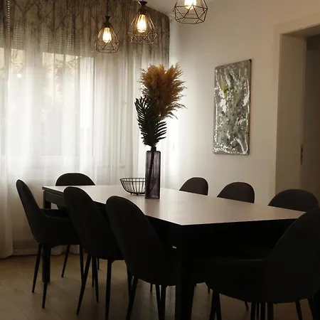 Apartment Albi *